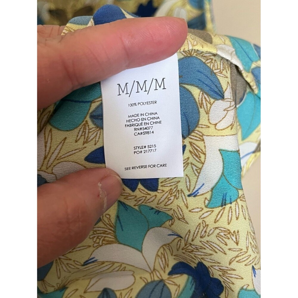 CAbi Floral Wish Peplum Sleeveless Button Front Top Size Medium *FLAW - Picture 9 of 14